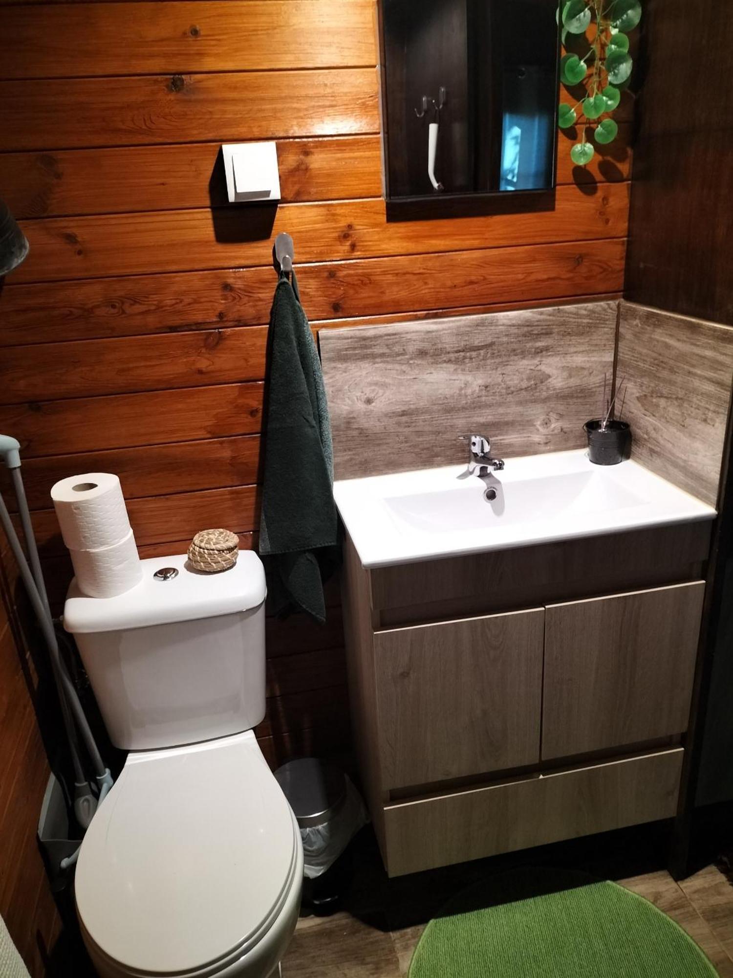 Dinocamp Guest House Lourinha  Ngoại thất bức ảnh